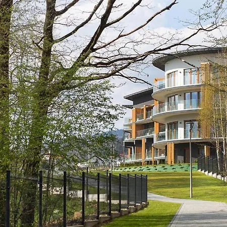 Górskie Mazury W Lagunie Beskidów *