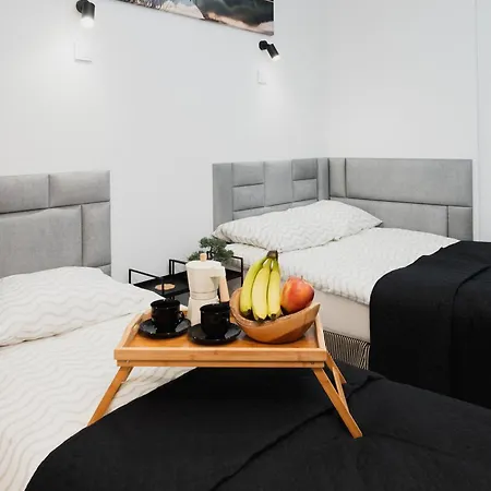 Górskie Mazury W Lagunie Beskidów Zarzecze (Silesia)