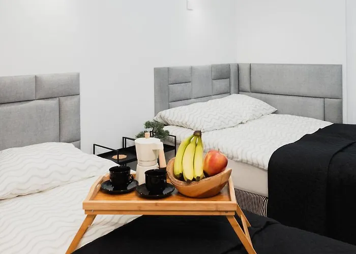 Górskie Mazury W Lagunie Beskidów Zarzecze (Silesia)